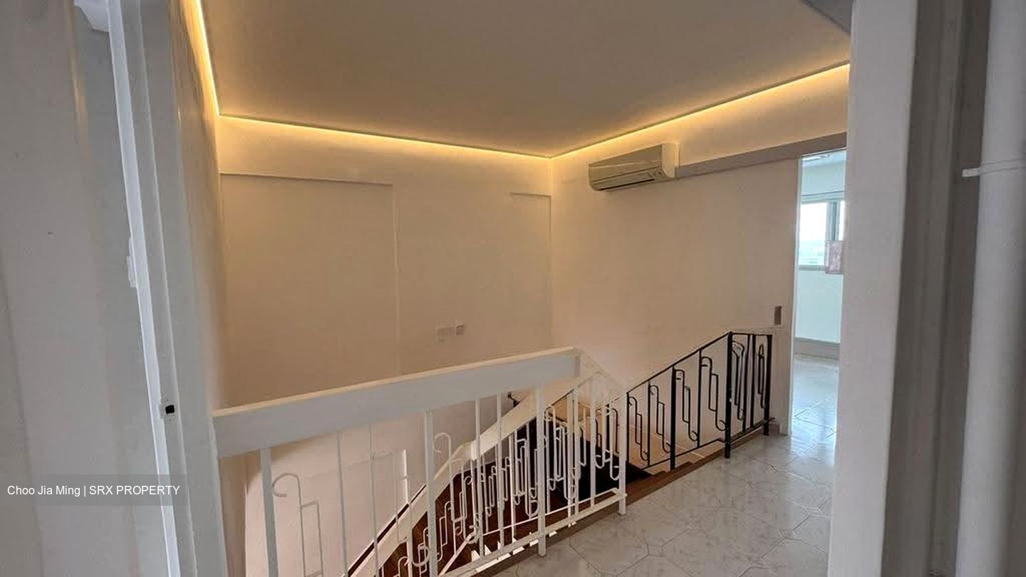 Blk 409 Jurong West Street 42 (Jurong West), HDB Executive #632003981